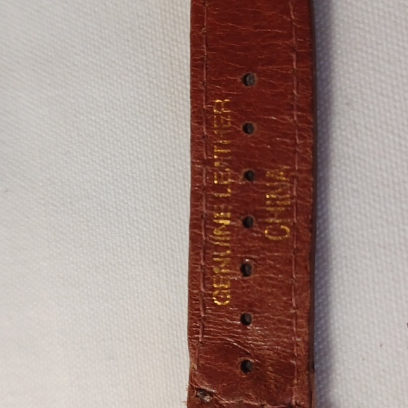 Timex Pooh Watch - Picture 3 of 4